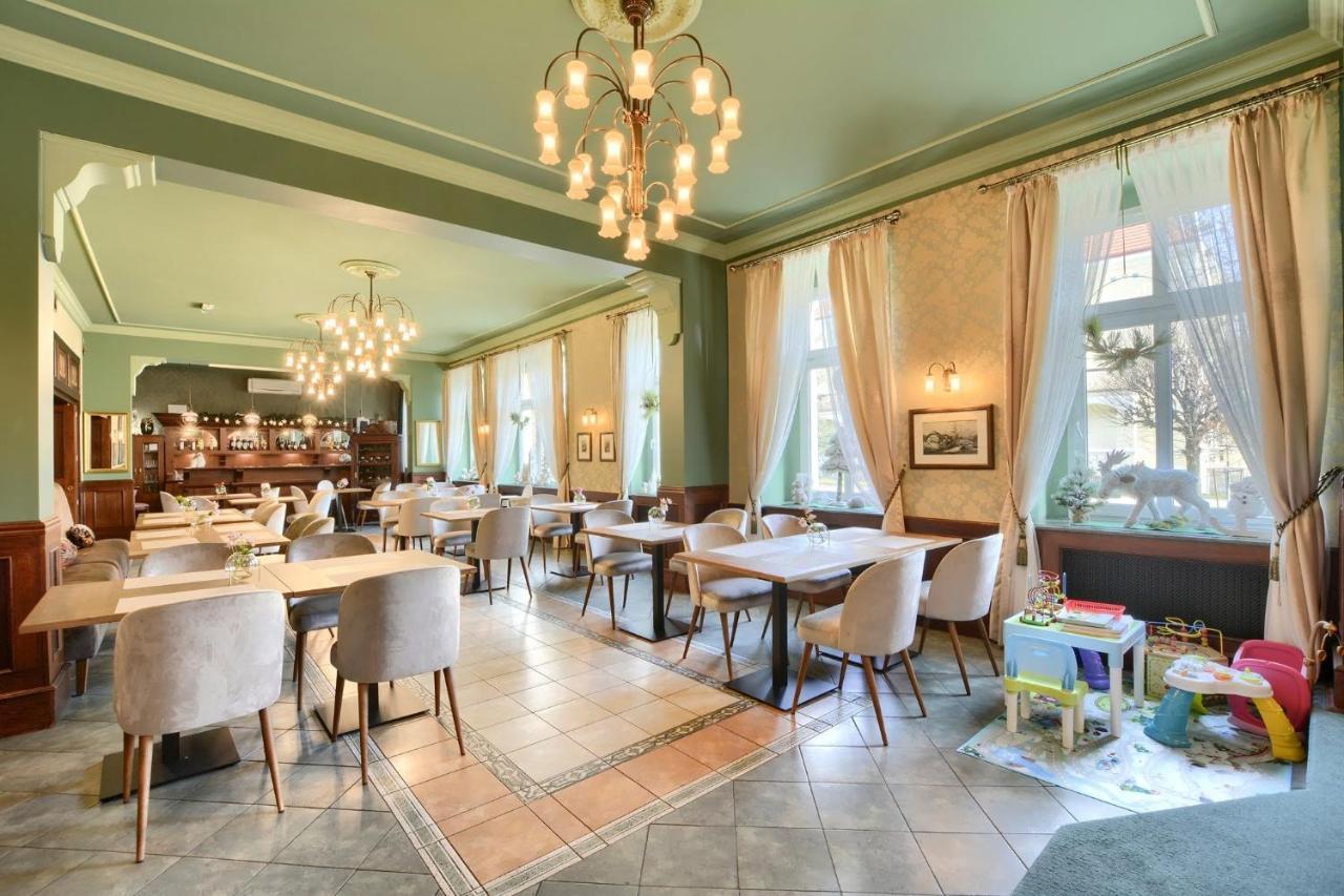 Villa Antica Kudowa-Zdrój Extérieur photo