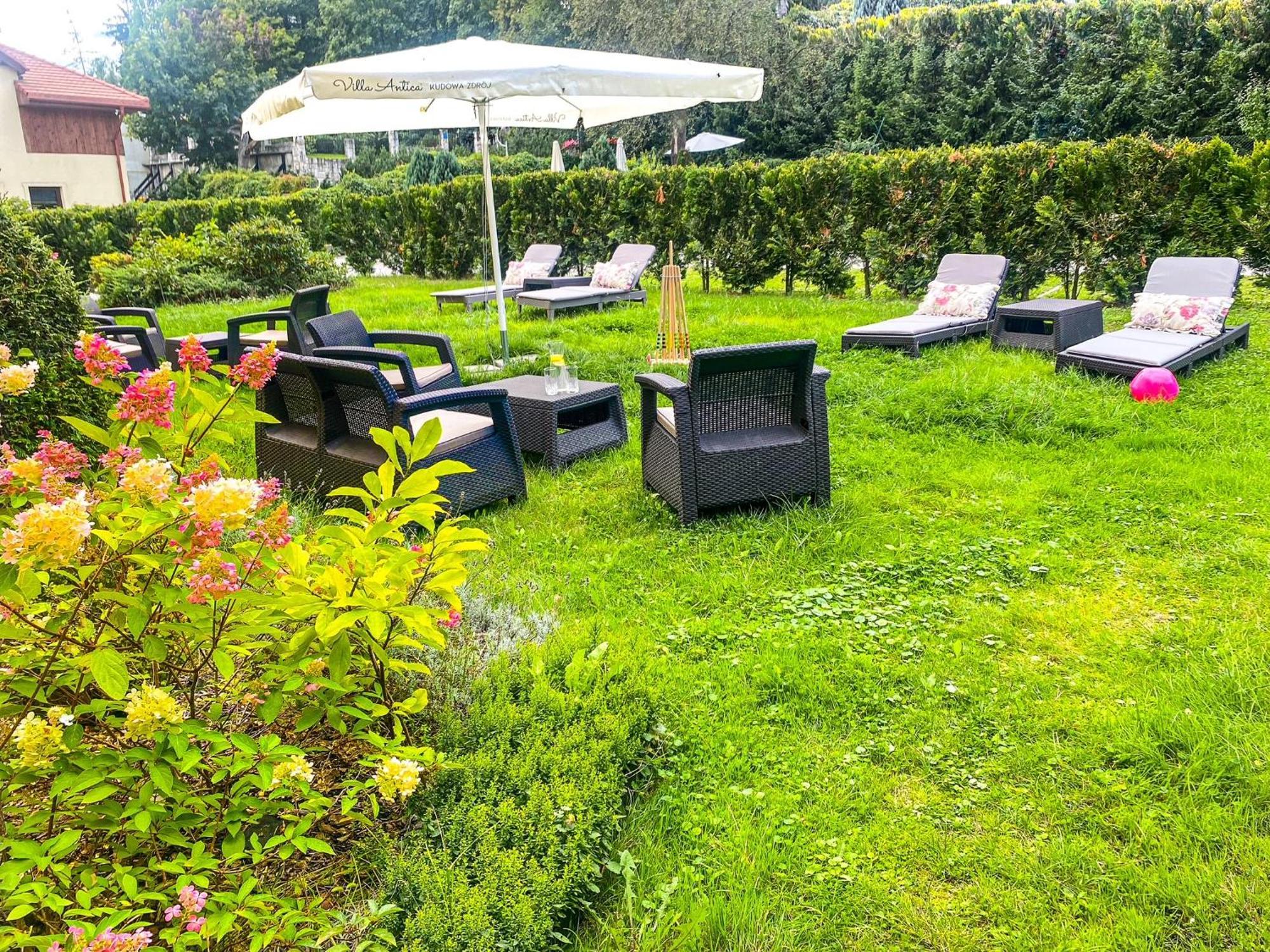 Villa Antica Kudowa-Zdrój Extérieur photo